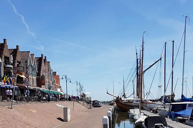 Zaanse Schans and Volendam Private Tour – Clogs, Cheese and More - Stop 4: Volendam fishing village, dike walks, and fresh fish