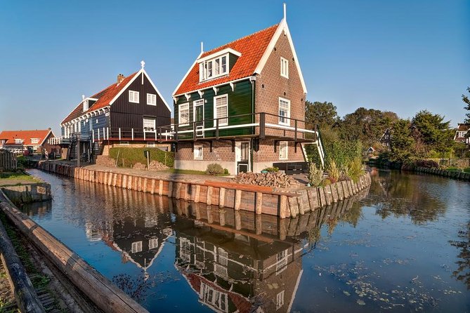 Zaanse Schans, Edam, Volendam and Marken Tour - Volendam Port Time for Lunch and Unhurried Wandering