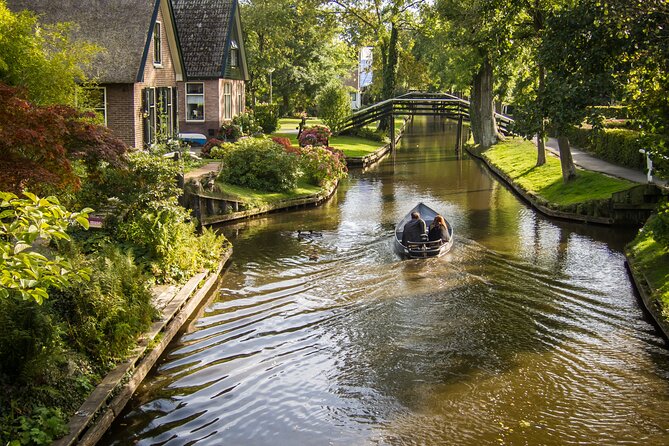 Zaanse Schans Giethoorn Private Tour from Amsterdam Canal Cruise - Small details that actually matter on this day