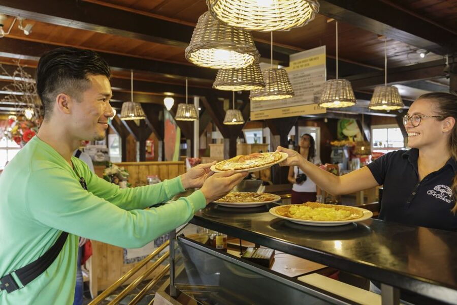 Zaanse Schans: Pancake Restaurant Visit - Who should book this pancake break?
