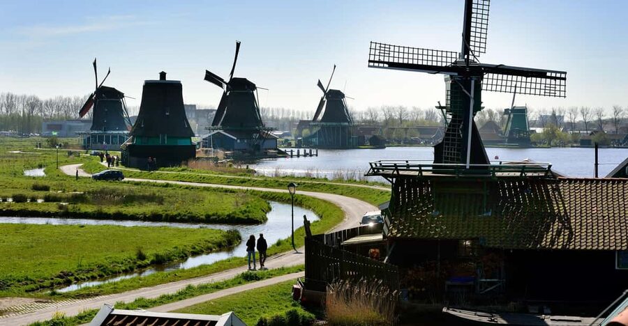 Zaanse Schans: Windmill & Museum Entry Ticket w/ Audio Guide - Zaanse Schans in one day: what your ticket really covers