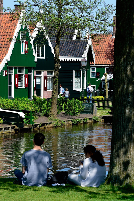 Zaanse Schans: Windmill & Museum Entry Ticket w/ Audio Guide - Using the digital audio guide in a way that actually helps