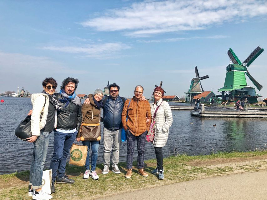 Zaanse Schans Windmills 4-Hour Tour in Italian - Zaanse Schans feels like a calm reset from Amsterdam