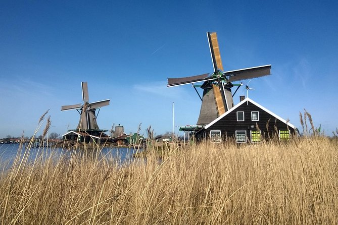 Zaanse Schans Windmills Private Tour from Amsterdam Airport - Zaanse Schans: windmills, crafts, and the walk that counts